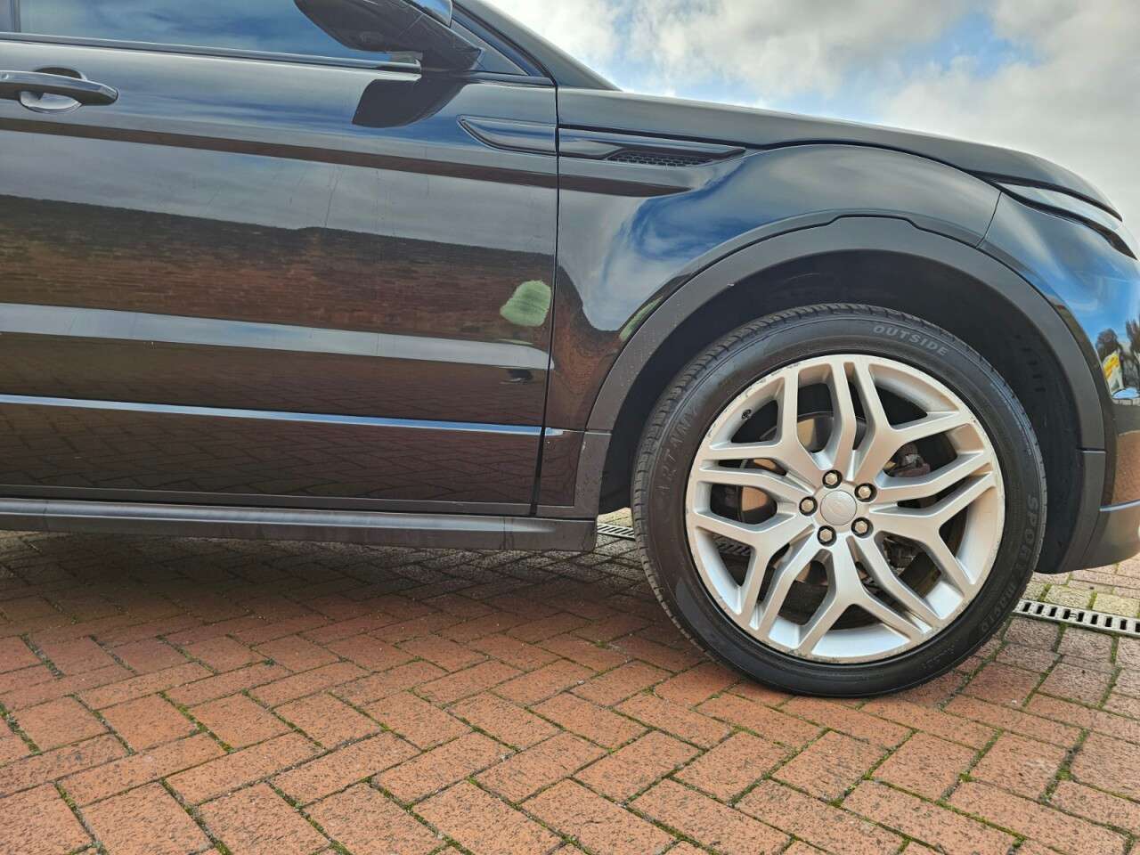 2018 LAND ROVER RANGE ROVER EVOQUE 2018 LAND ROVER RANGE ROVER EVOQUE