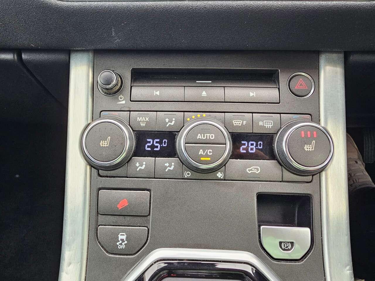 2013 LAND ROVER RANGE ROVER EVOQUE 2013 LAND ROVER RANGE ROVER EVOQUE