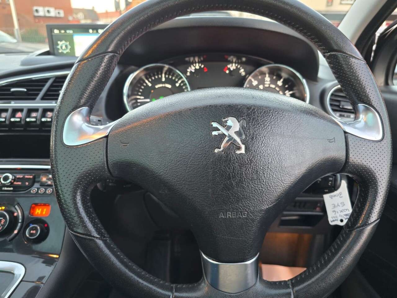 2016 PEUGEOT 3008 2016 PEUGEOT 3008