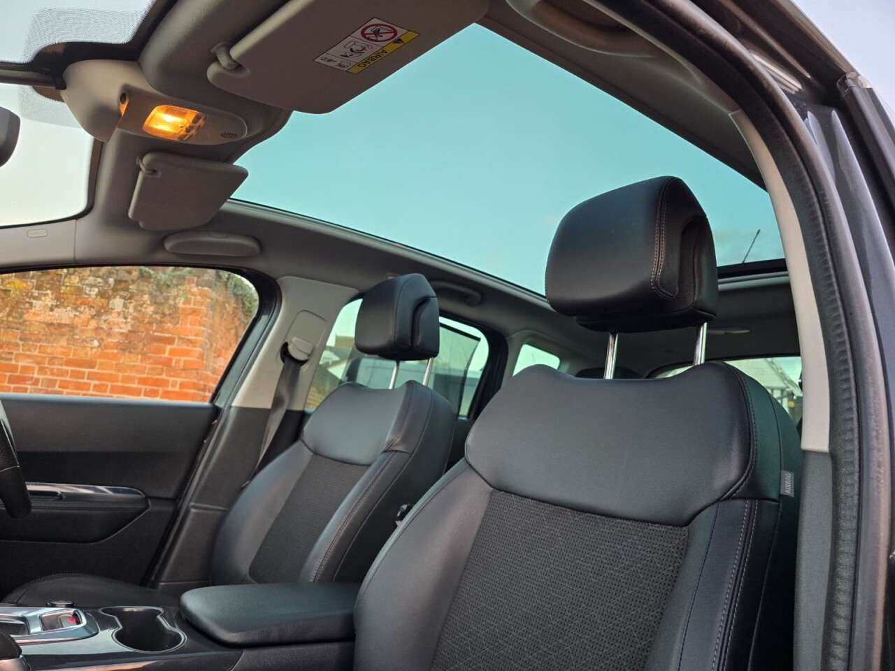 2016 PEUGEOT 3008 2016 PEUGEOT 3008