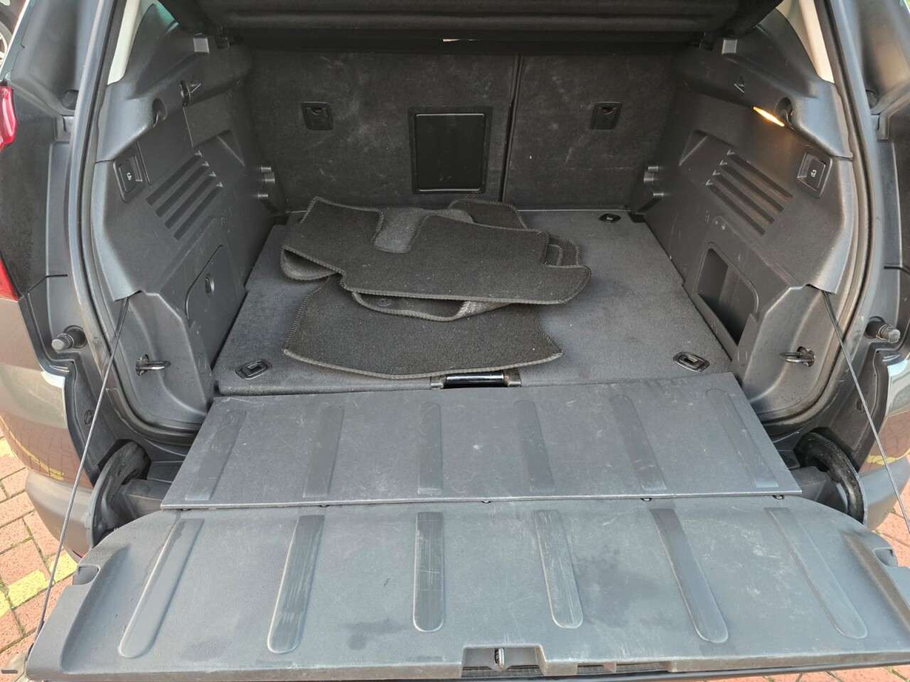 2016 PEUGEOT 3008 2016 PEUGEOT 3008