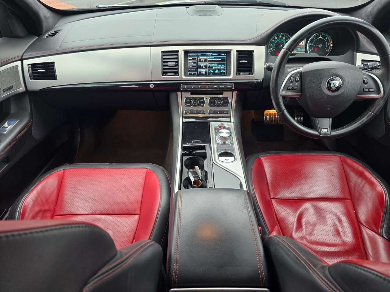 2015 JAGUAR XF 2015 JAGUAR XF