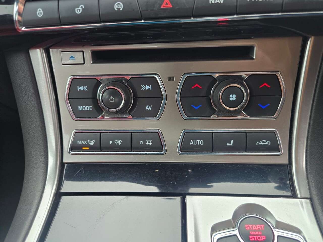 2015 JAGUAR XF 2015 JAGUAR XF