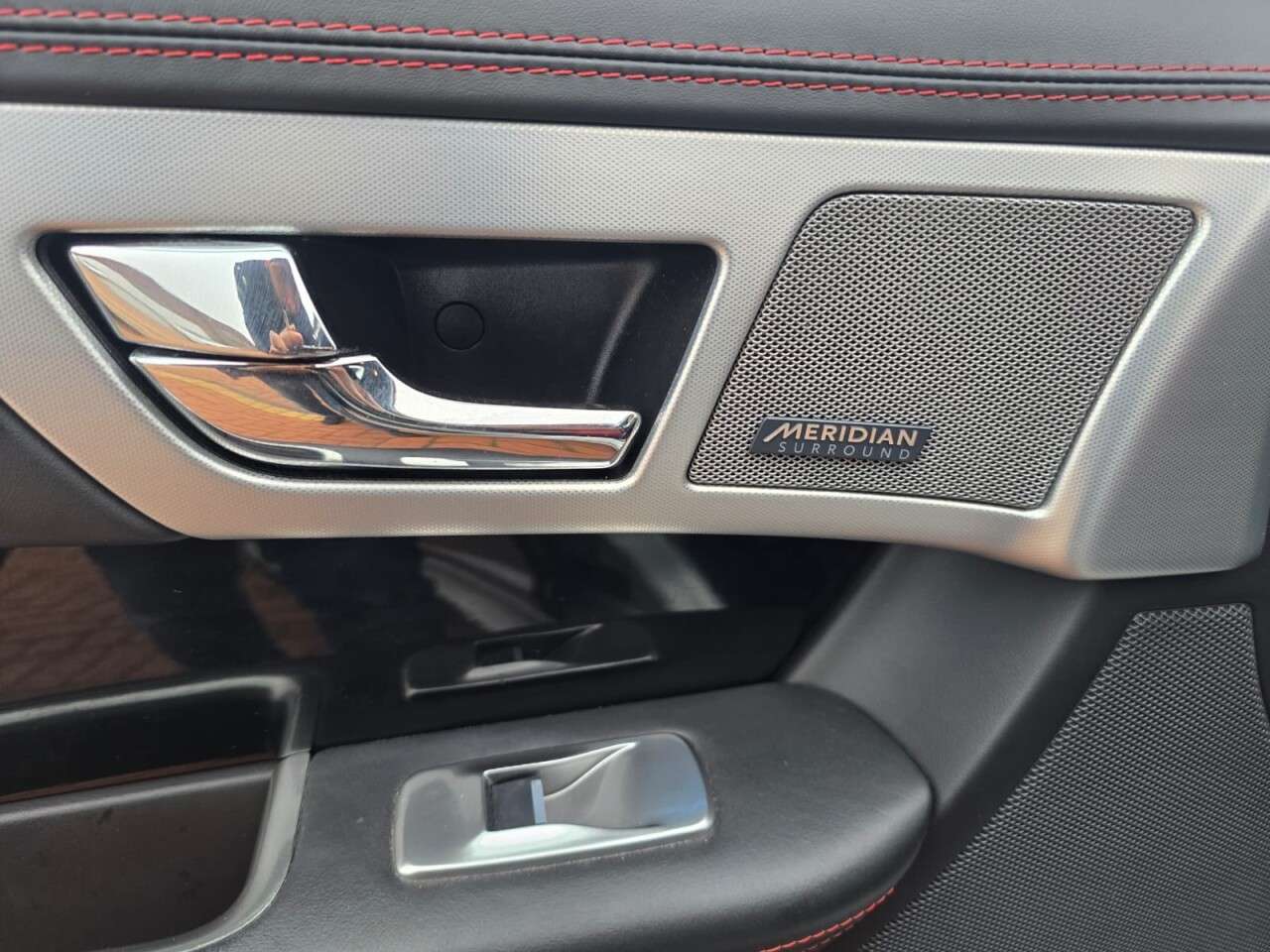 2015 JAGUAR XF 2015 JAGUAR XF