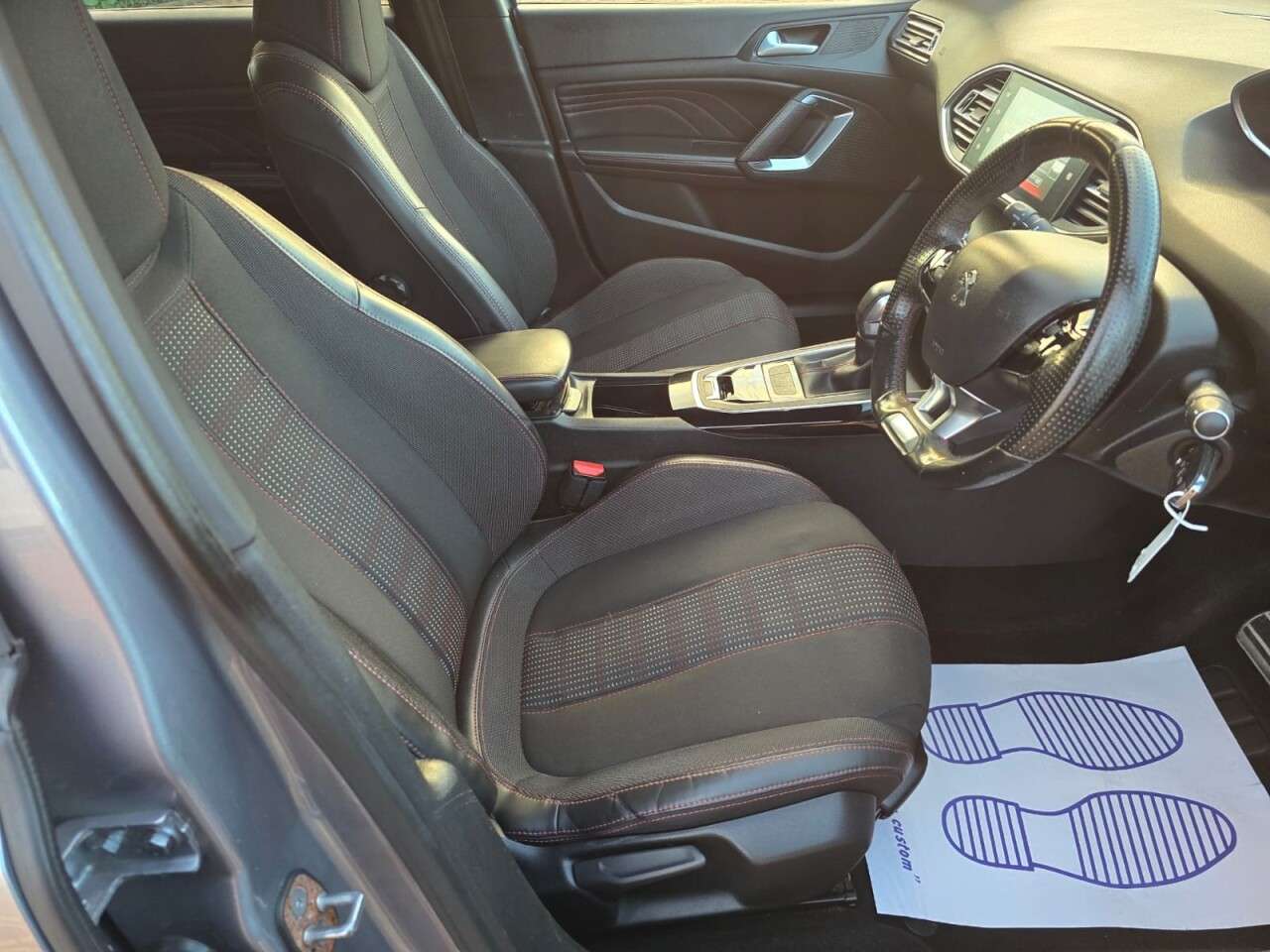 2016 PEUGEOT 308 2016 PEUGEOT 308