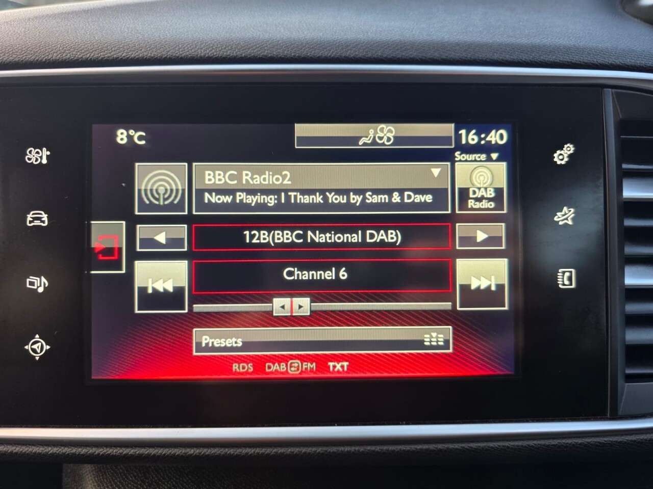 2016 PEUGEOT 308 2016 PEUGEOT 308