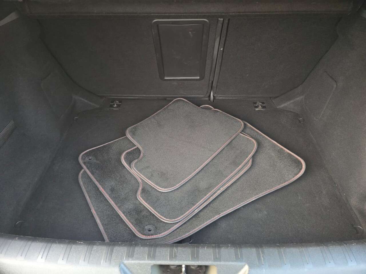 2016 PEUGEOT 308 2016 PEUGEOT 308