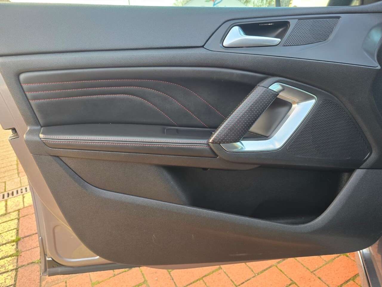 2016 PEUGEOT 308 2016 PEUGEOT 308