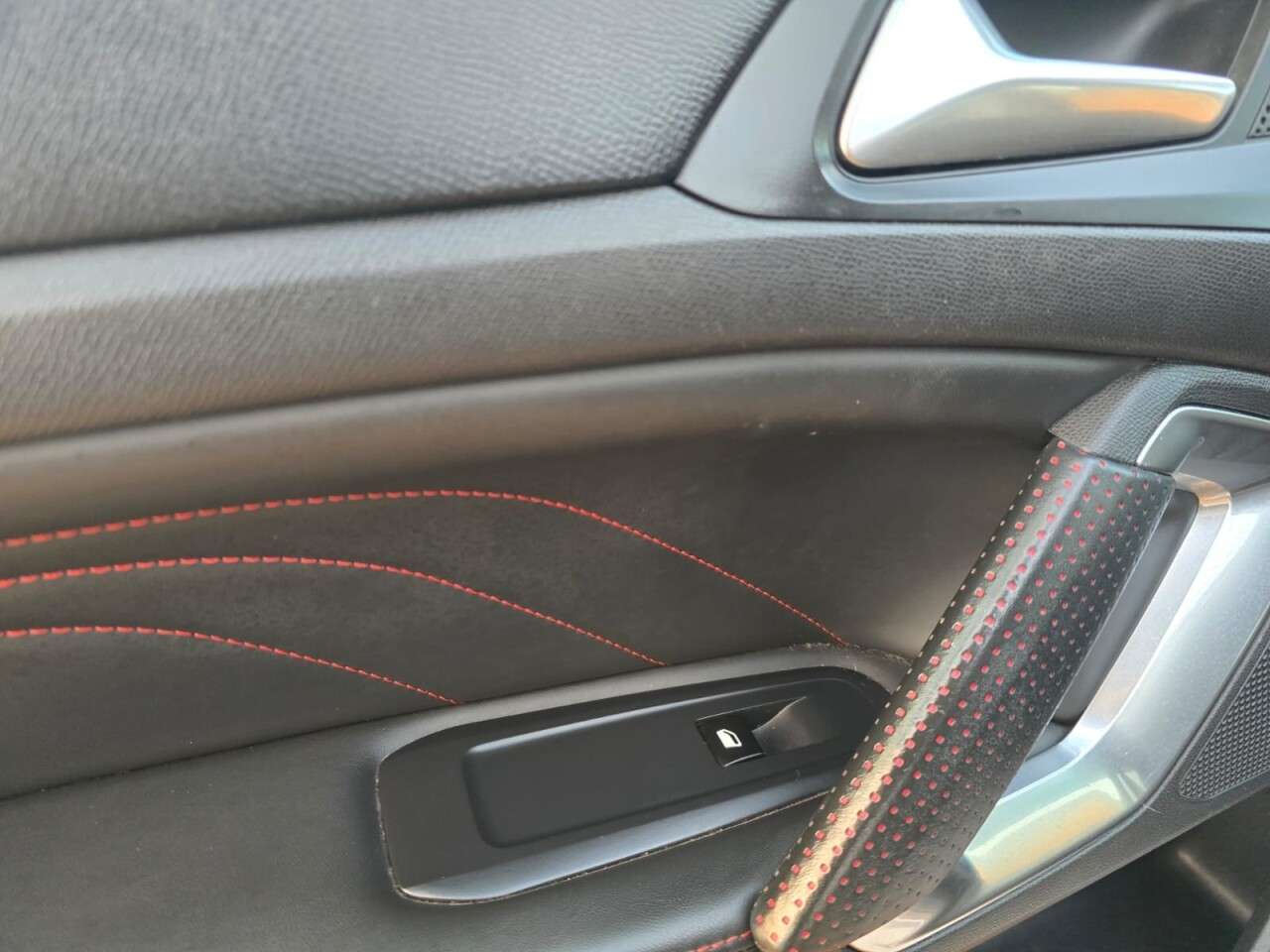 2016 PEUGEOT 308 2016 PEUGEOT 308