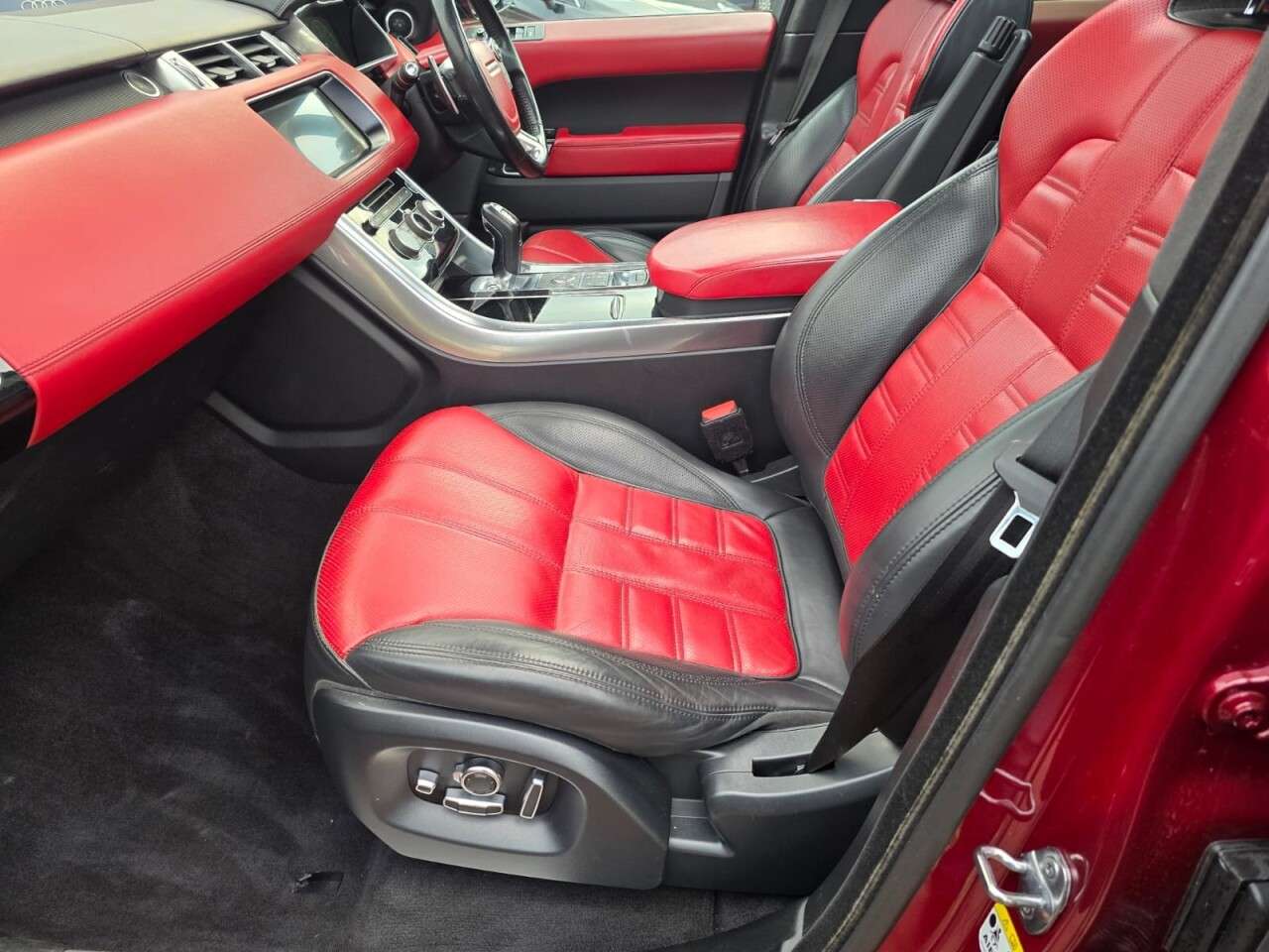 2017 LAND ROVER RANGE ROVER SPORT 2017 LAND ROVER RANGE ROVER SPORT