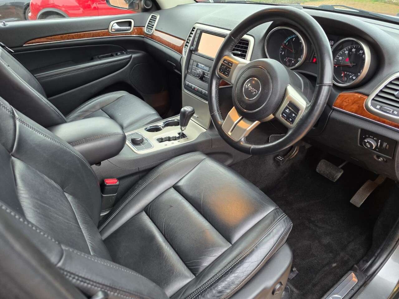 2011 JEEP GRAND CHEROKEE 2011 JEEP GRAND CHEROKEE