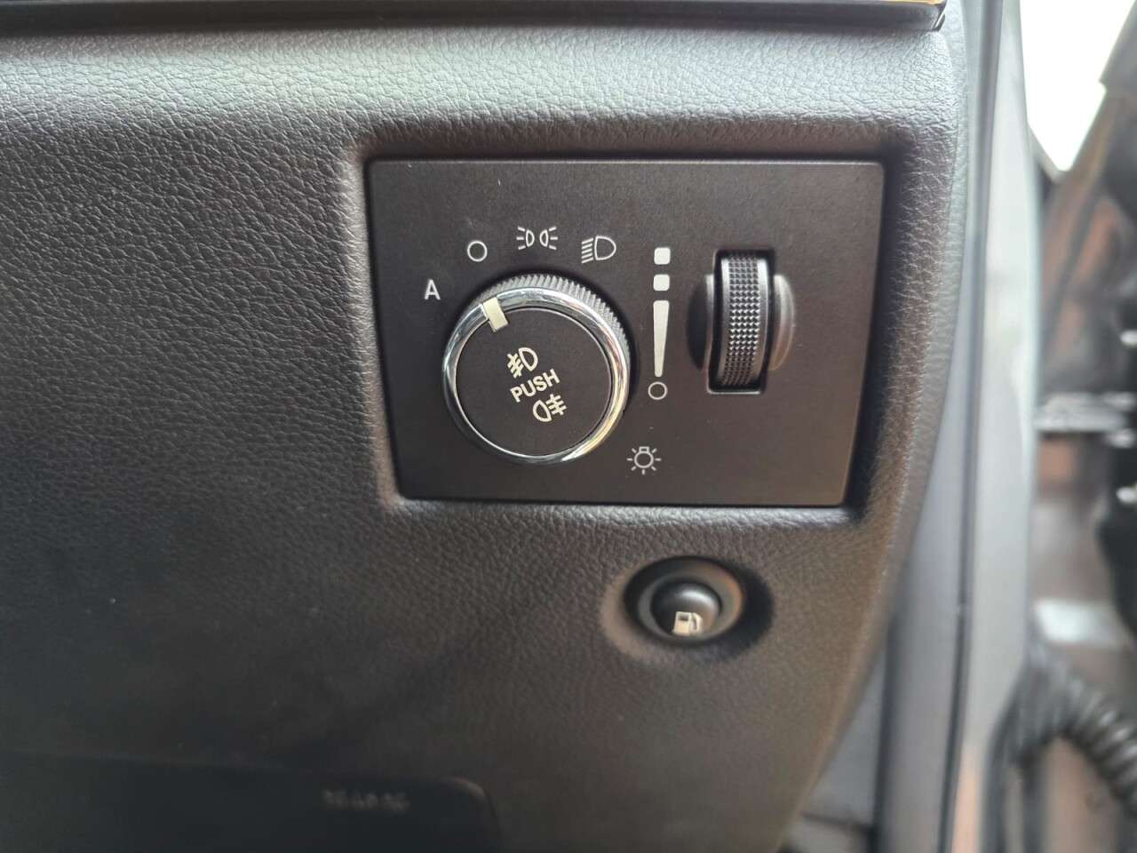 2011 JEEP GRAND CHEROKEE 2011 JEEP GRAND CHEROKEE