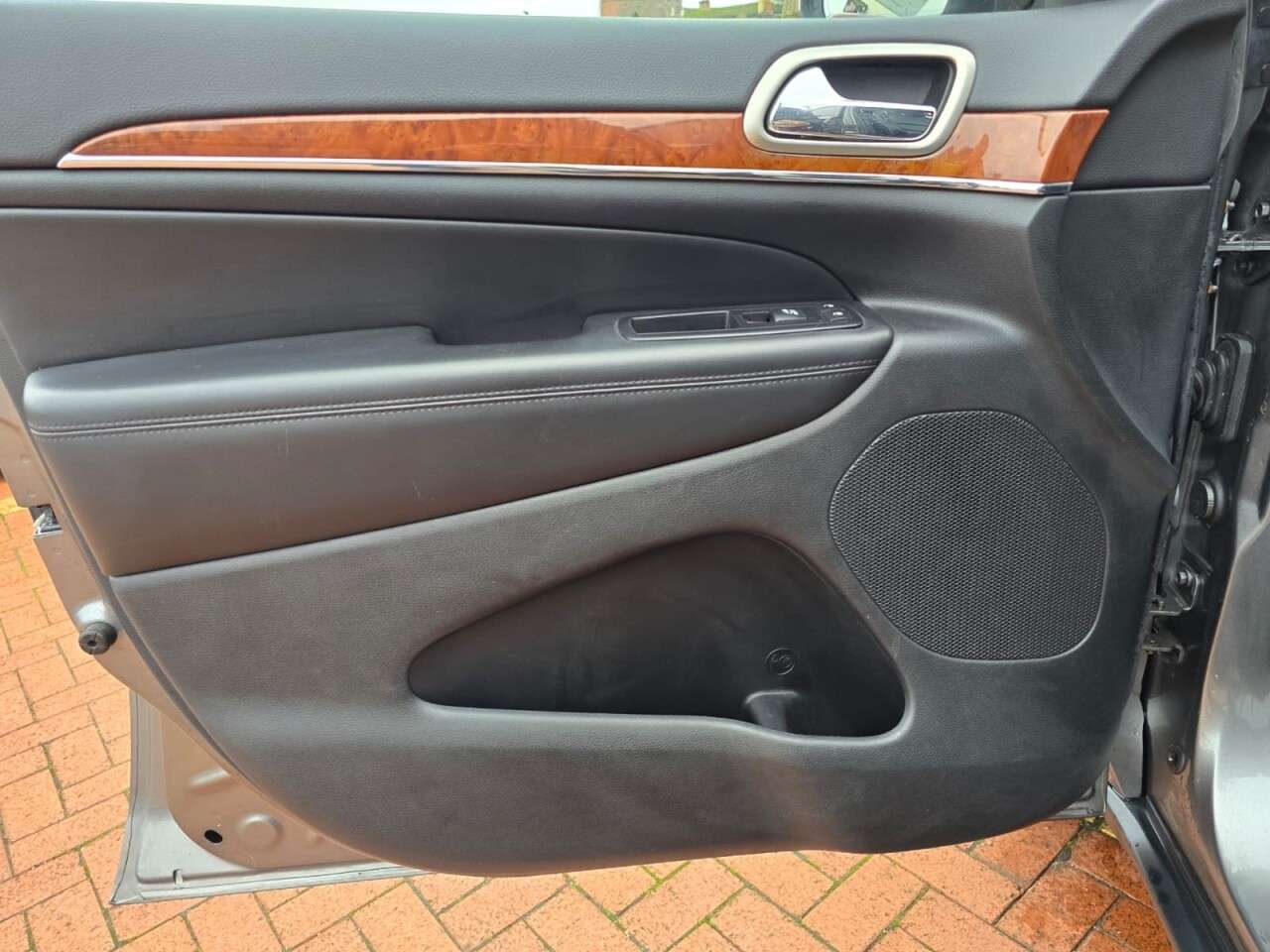 2011 JEEP GRAND CHEROKEE 2011 JEEP GRAND CHEROKEE