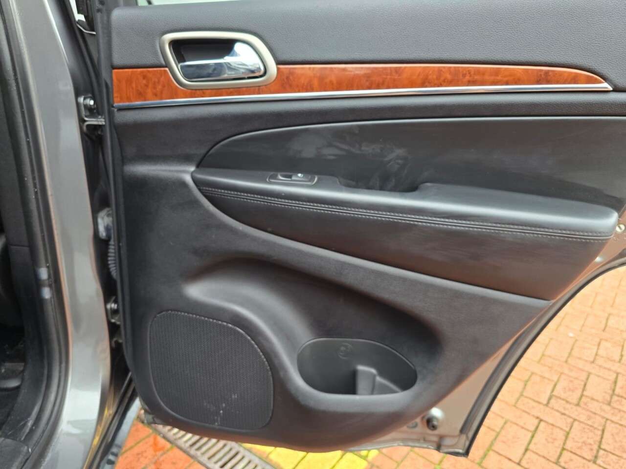 2011 JEEP GRAND CHEROKEE 2011 JEEP GRAND CHEROKEE