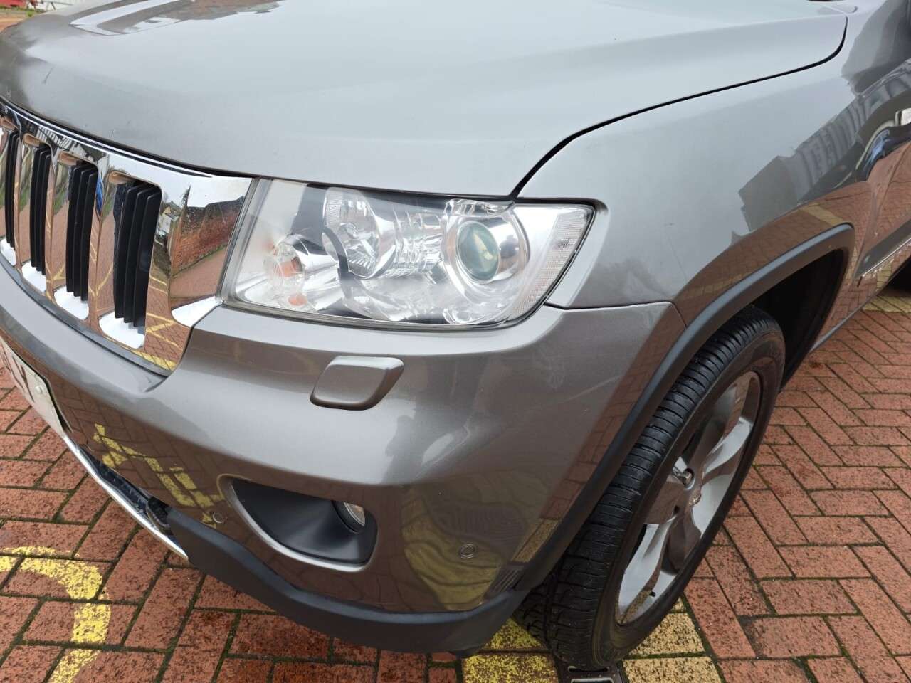 2011 JEEP GRAND CHEROKEE 2011 JEEP GRAND CHEROKEE