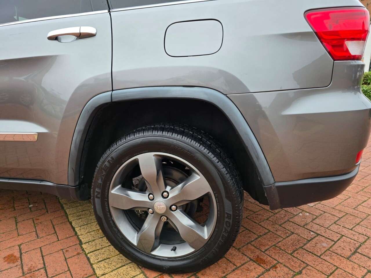 2011 JEEP GRAND CHEROKEE 2011 JEEP GRAND CHEROKEE