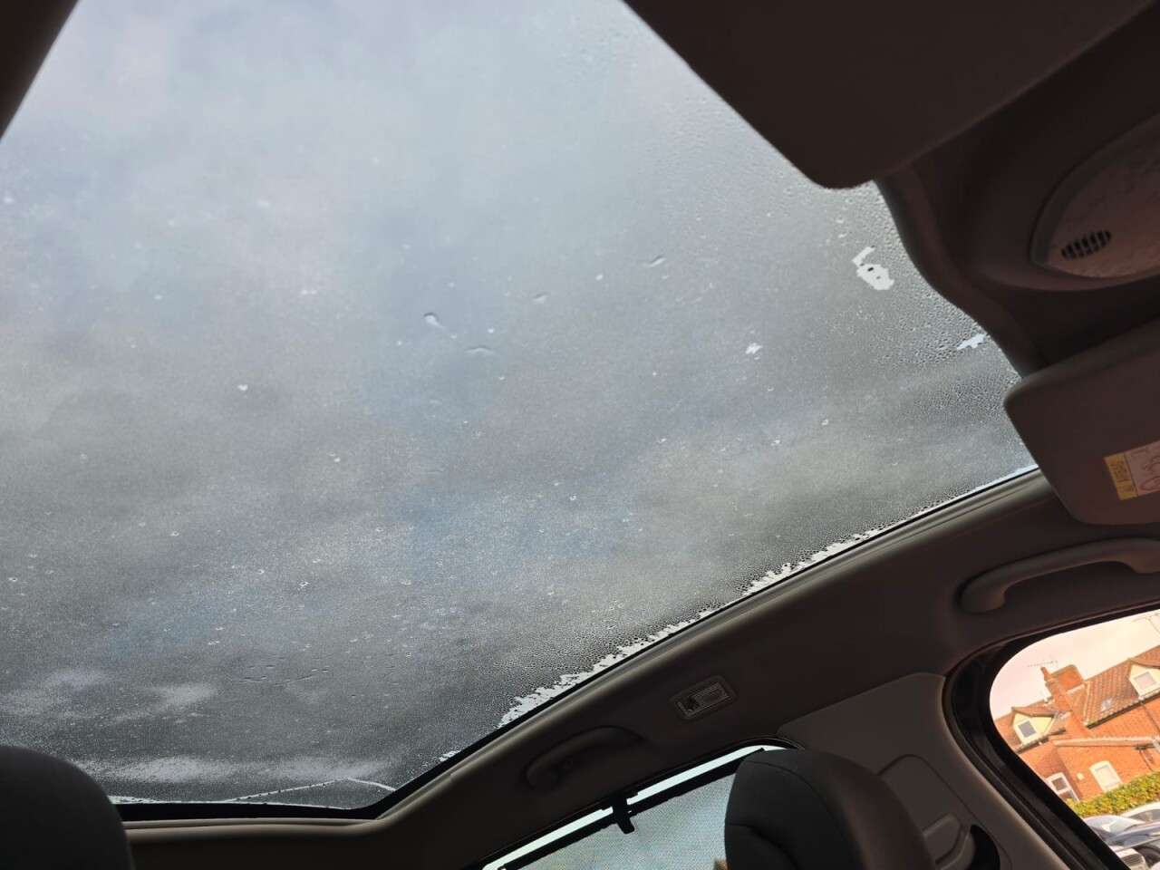 2014 PEUGEOT 5008 2014 PEUGEOT 5008