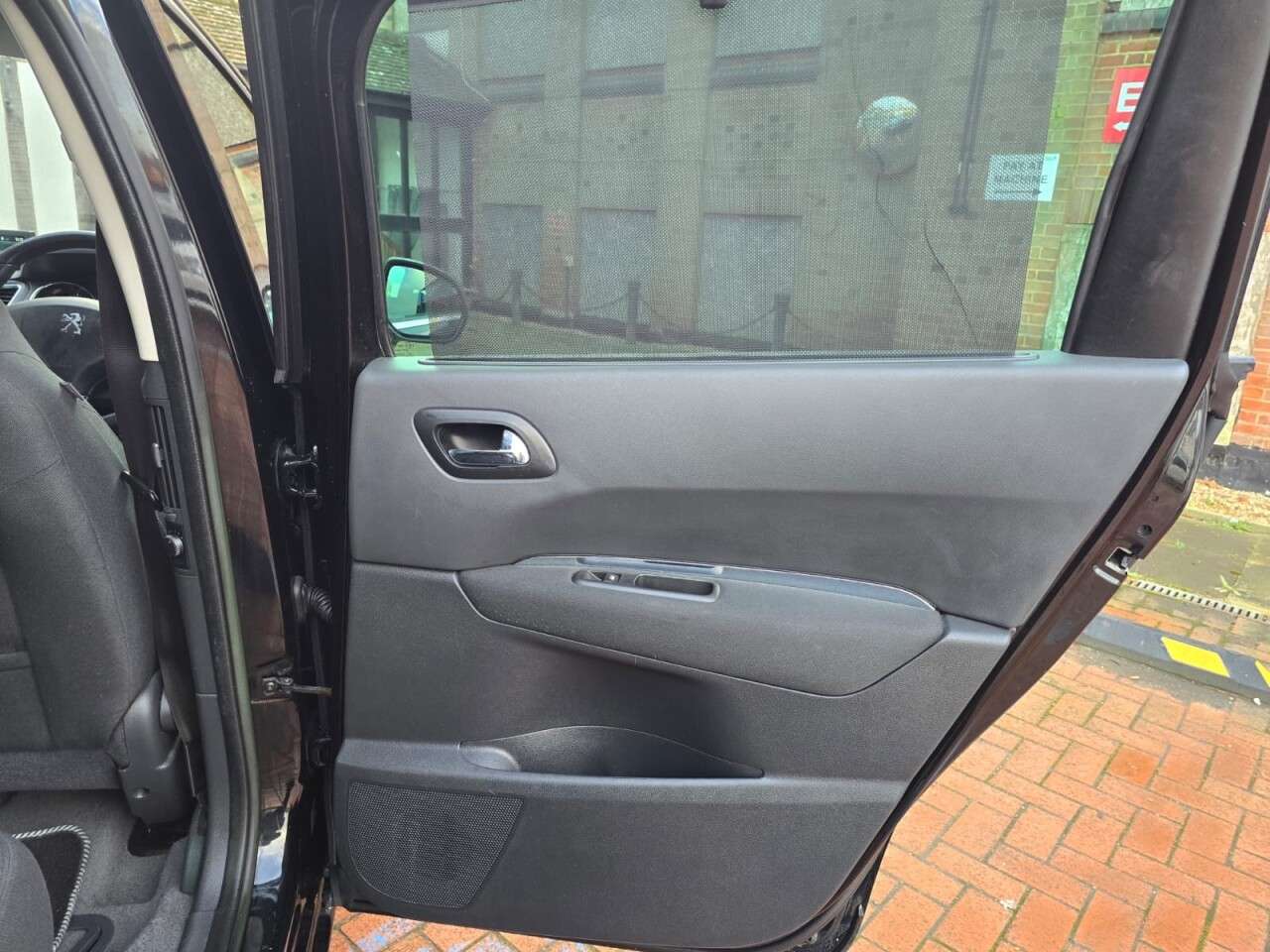 2014 PEUGEOT 5008 2014 PEUGEOT 5008