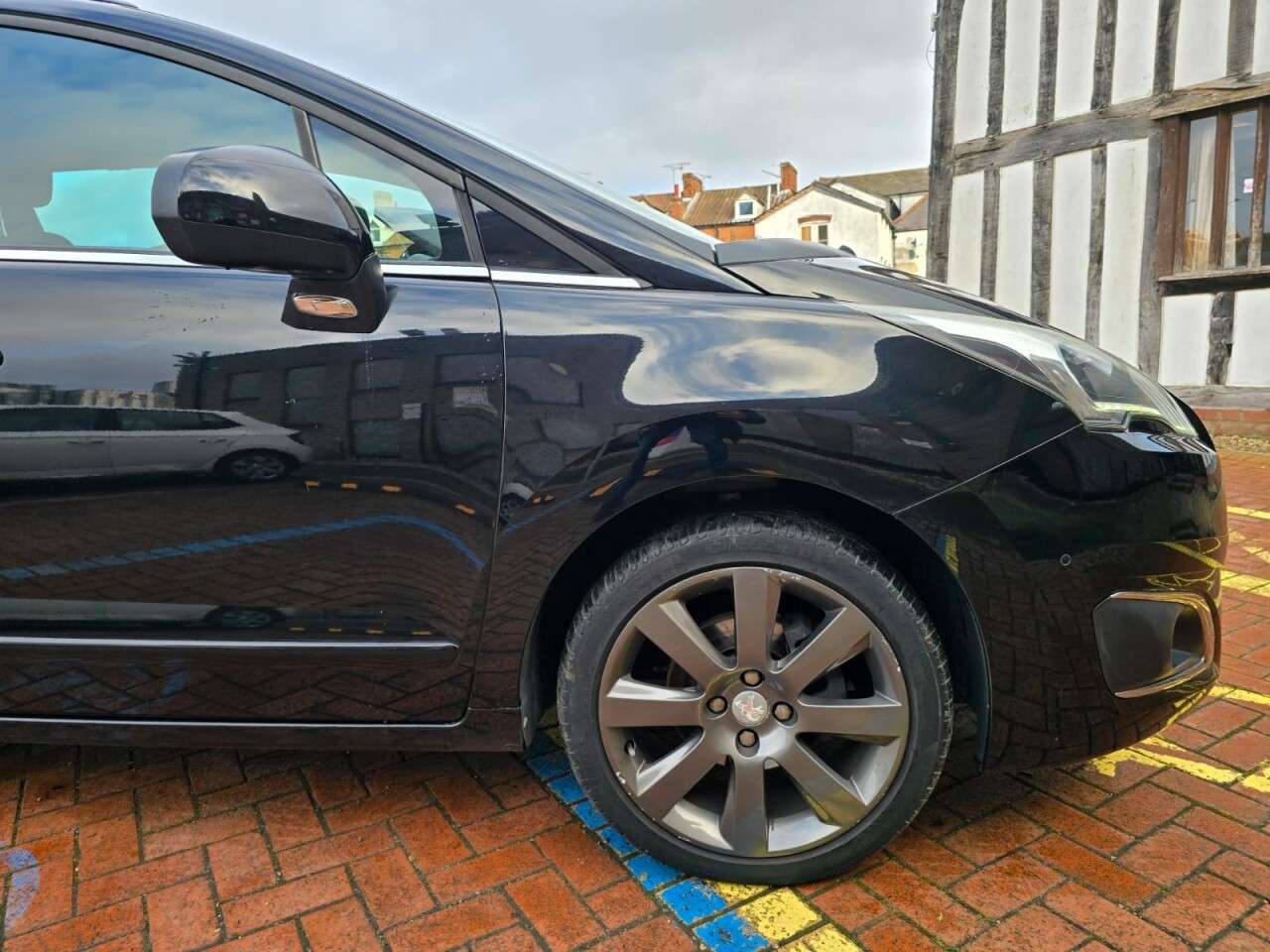 2014 PEUGEOT 5008 2014 PEUGEOT 5008