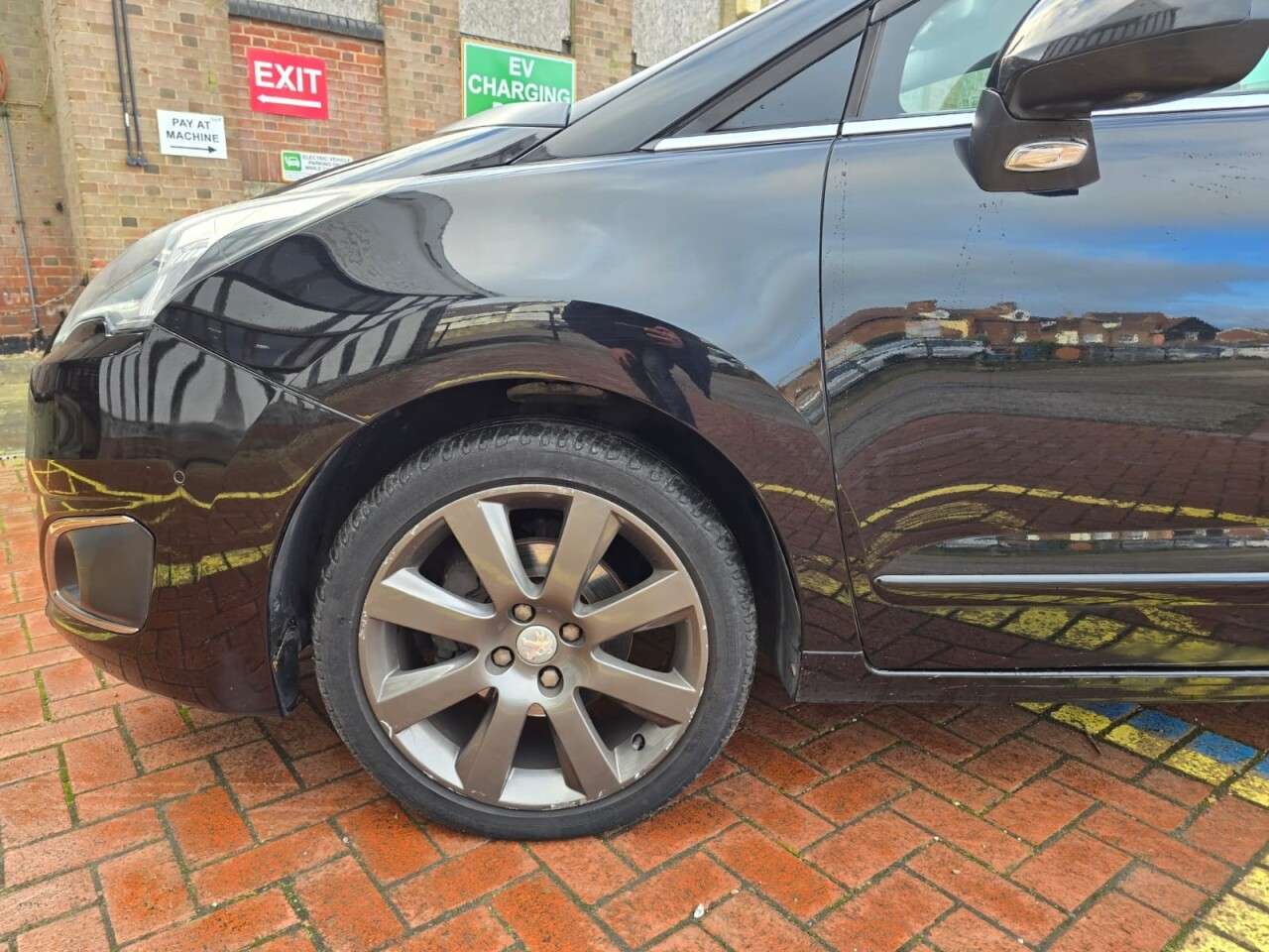 2014 PEUGEOT 5008 2014 PEUGEOT 5008