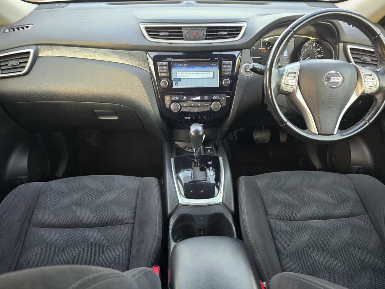 2015 NISSAN X-TRAIL 2015 NISSAN X-TRAIL