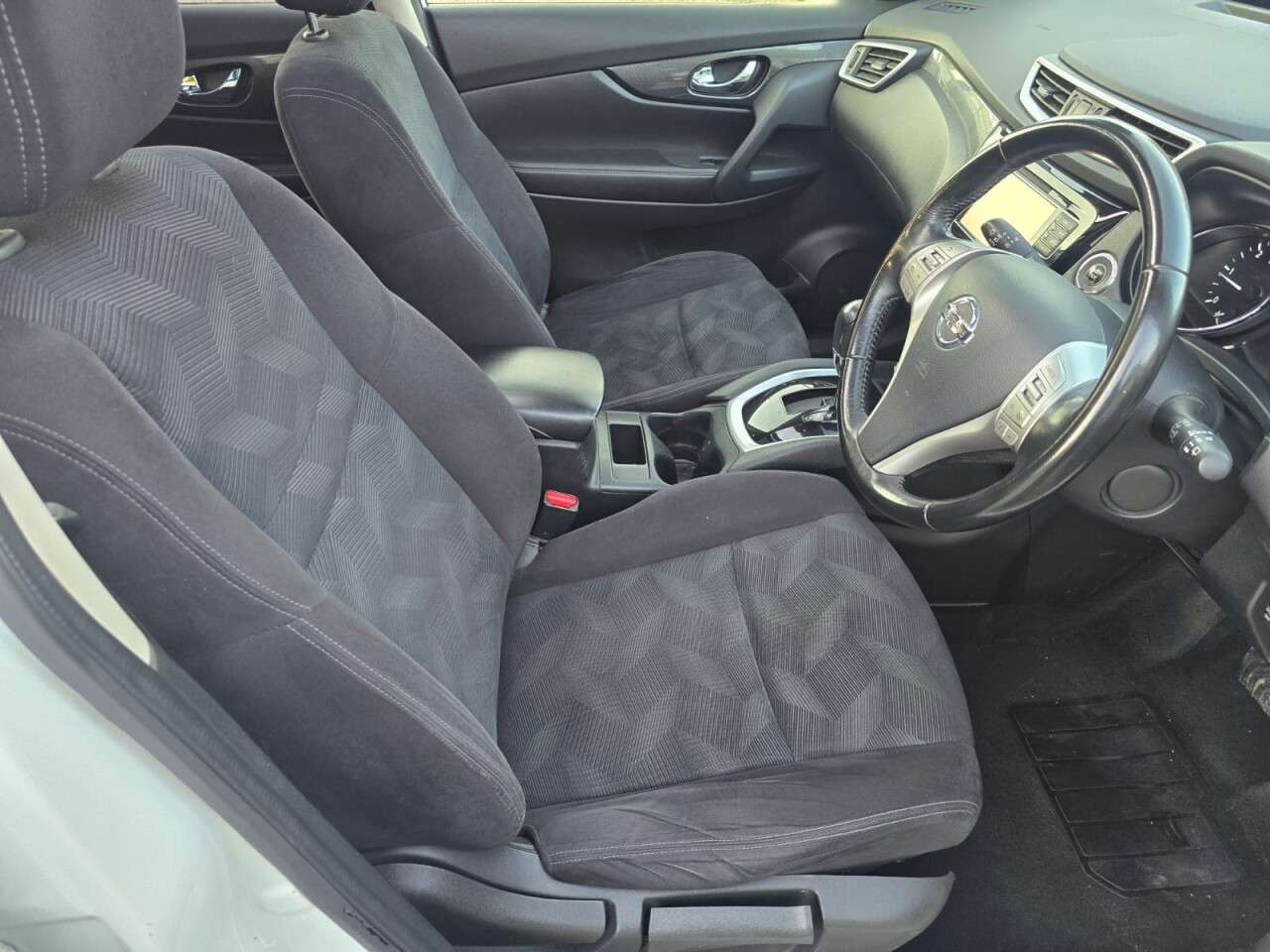 2015 NISSAN X-TRAIL 2015 NISSAN X-TRAIL