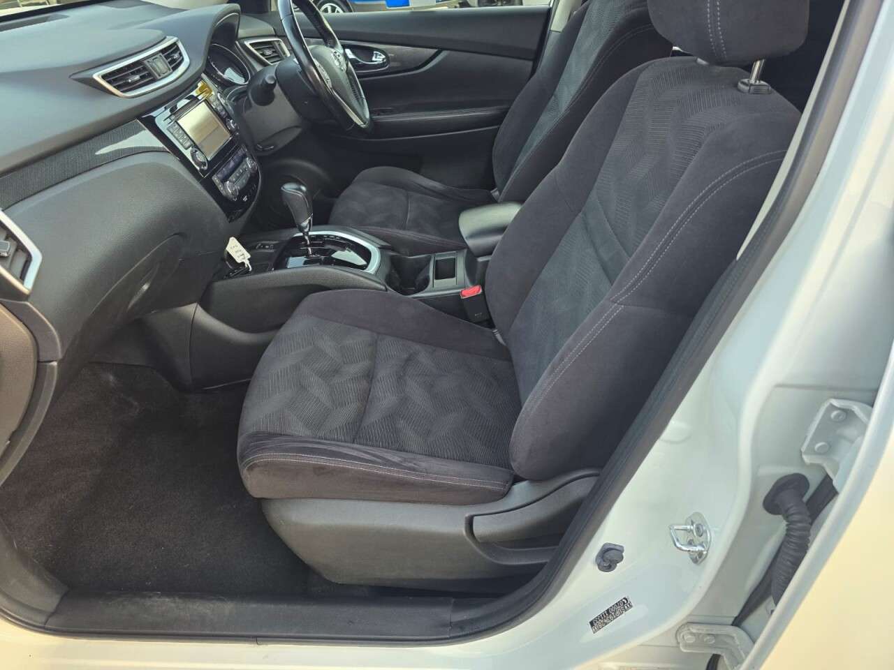 2015 NISSAN X-TRAIL 2015 NISSAN X-TRAIL