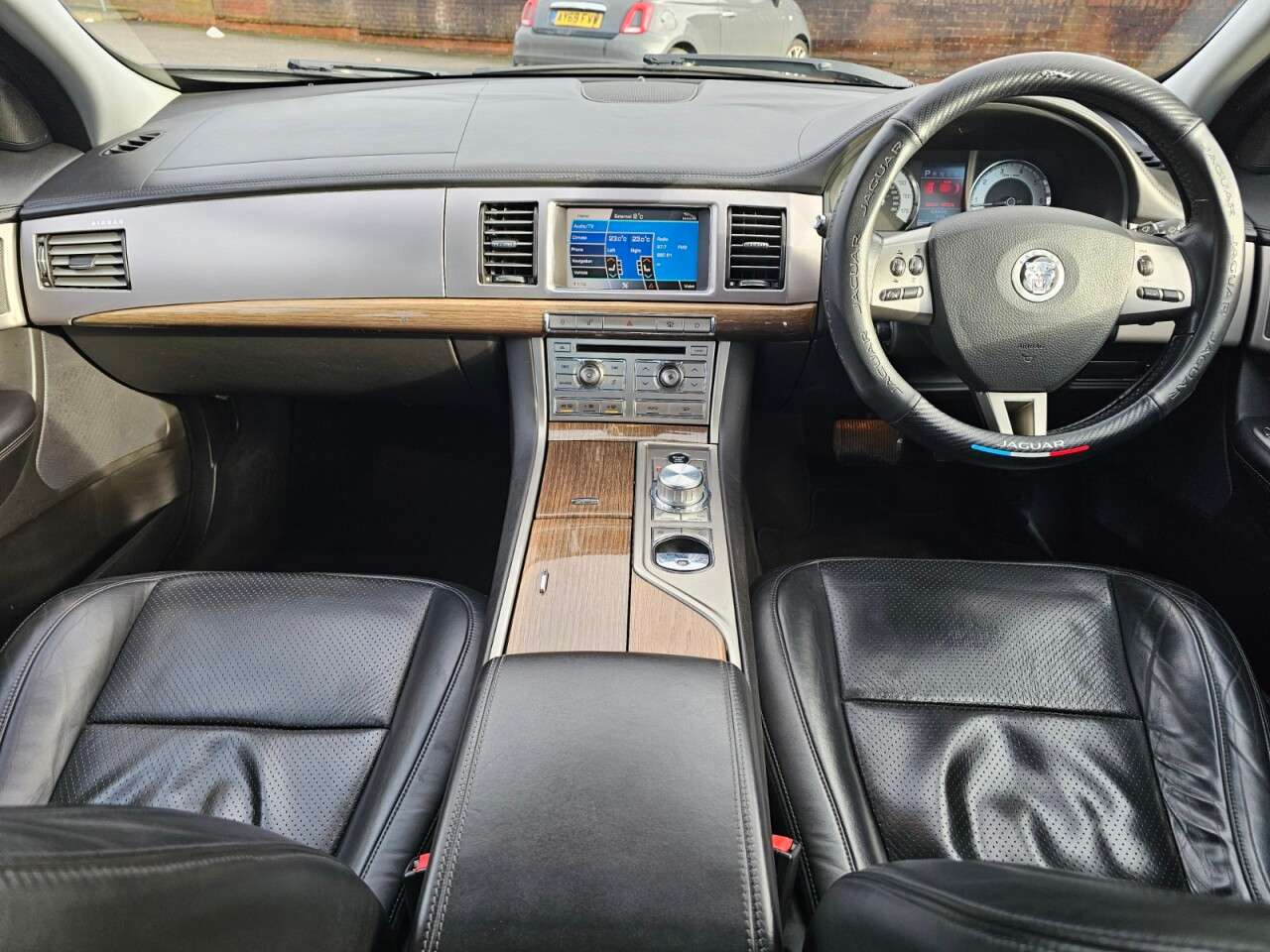 A 2008 JAGUAR XF 4.2 V8 SV8 Saloon 4dr Petrol Auto Euro 4 (416 ps) 6 M Warranty £1000 per cl A 2008 JAGUAR XF 4.2 V8 SV8 Saloon 4dr Petrol Auto Euro 4 (416 ps) 6 M Warranty £1000 per cl