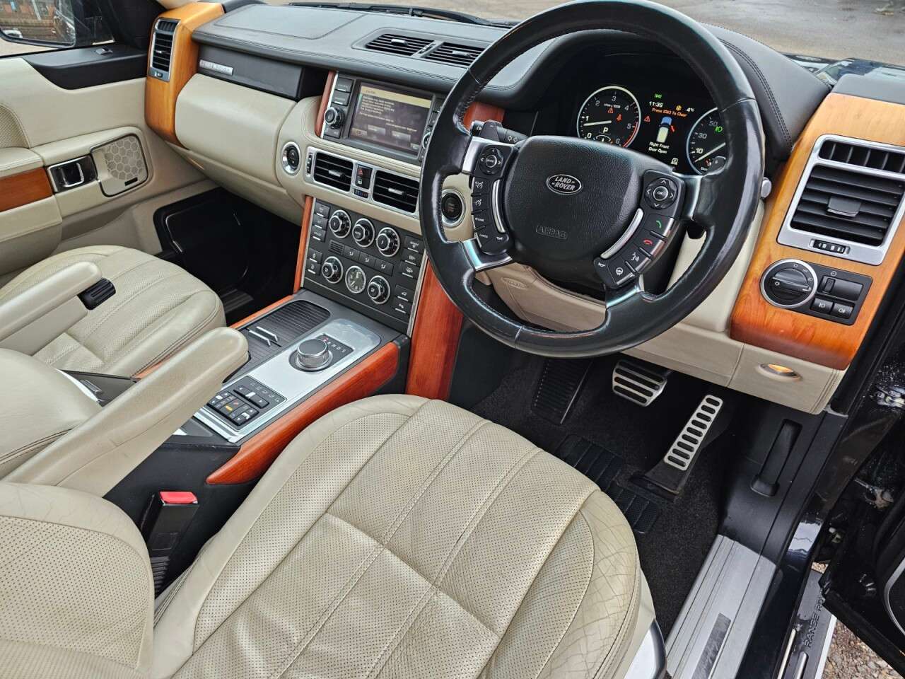 2011 LAND ROVER RANGE ROVER 2011 LAND ROVER RANGE ROVER