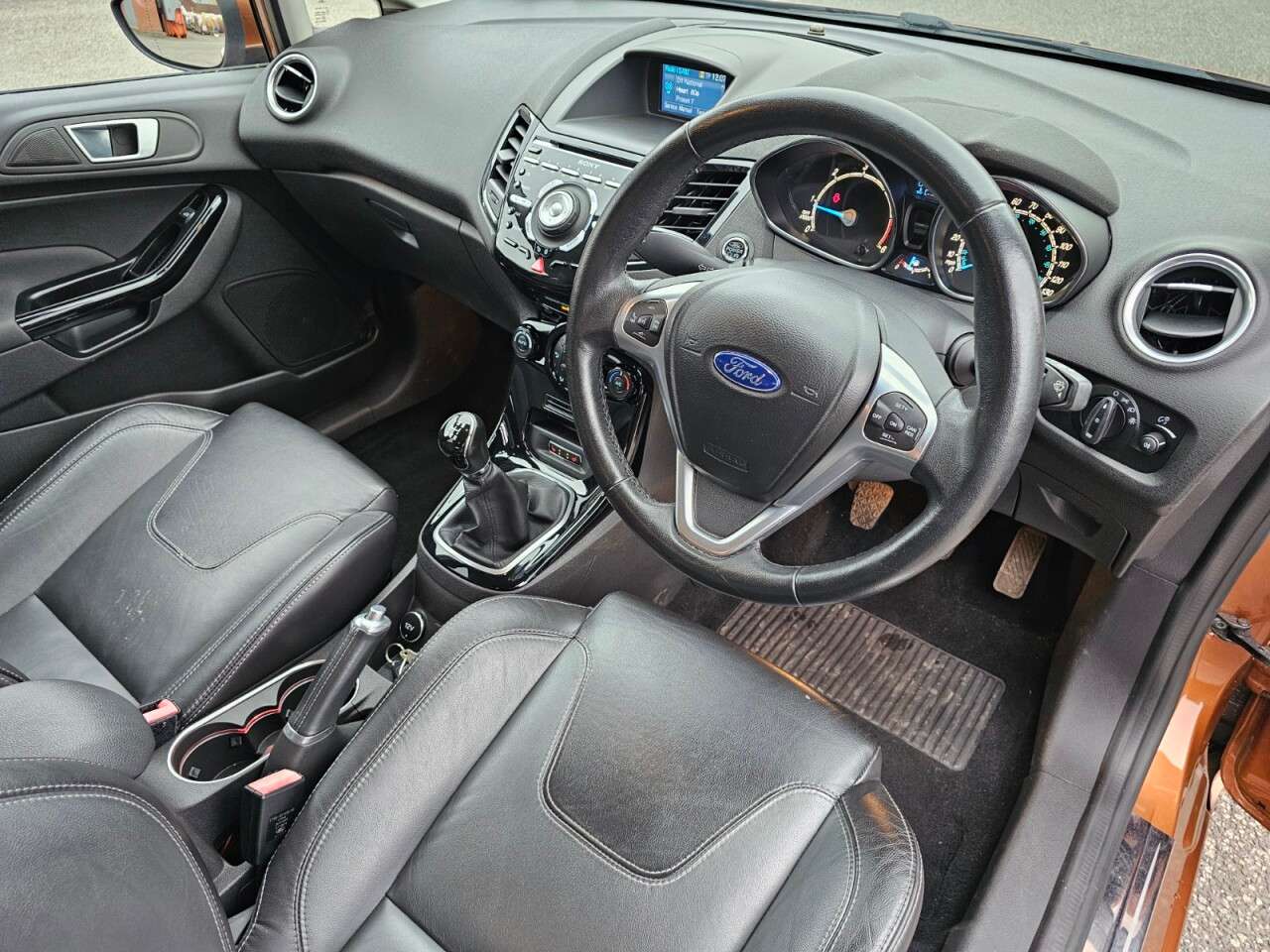 2014 FORD FIESTA 2014 FORD FIESTA