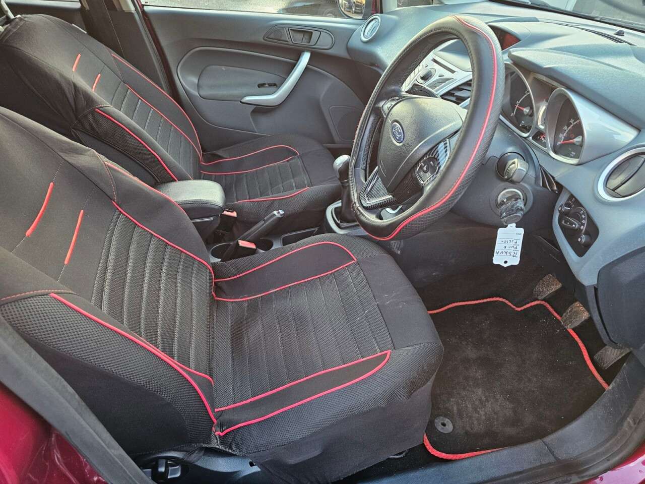 2010 FORD FIESTA 2010 FORD FIESTA