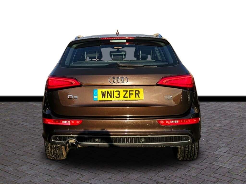 2013 AUDI Q5 2013 AUDI Q5