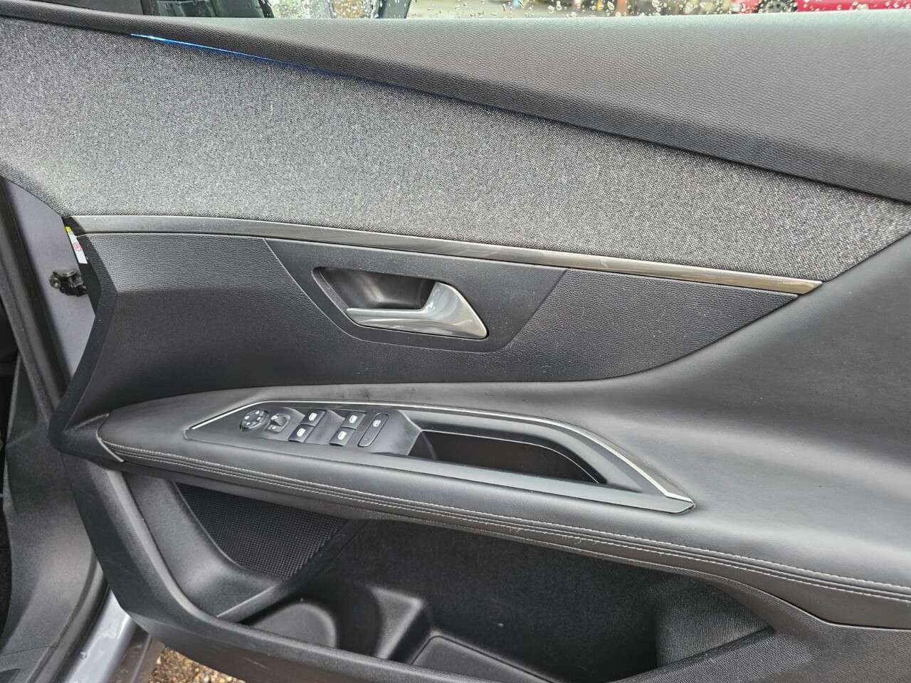 2017 PEUGEOT 3008 2017 PEUGEOT 3008