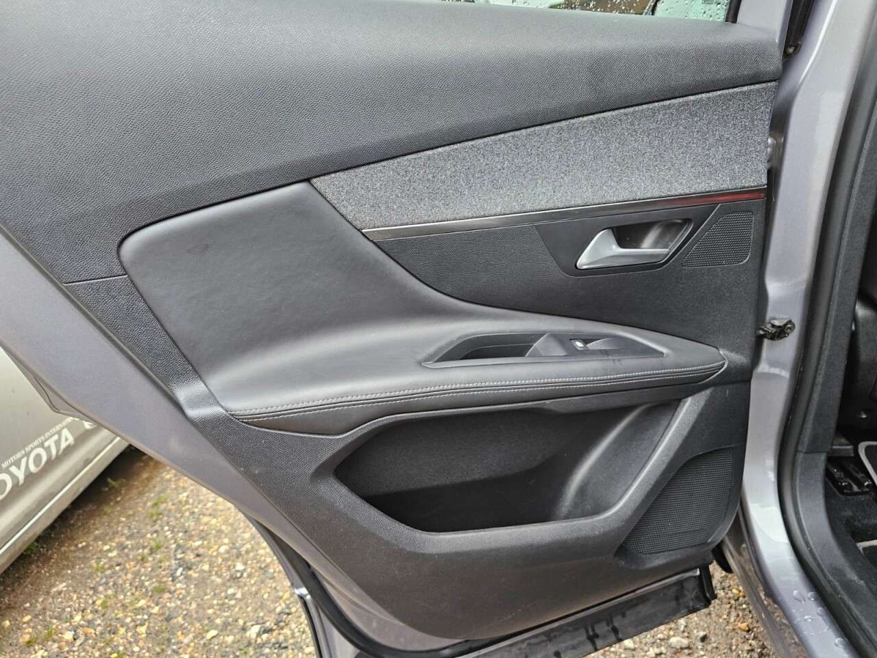 2017 PEUGEOT 3008 2017 PEUGEOT 3008