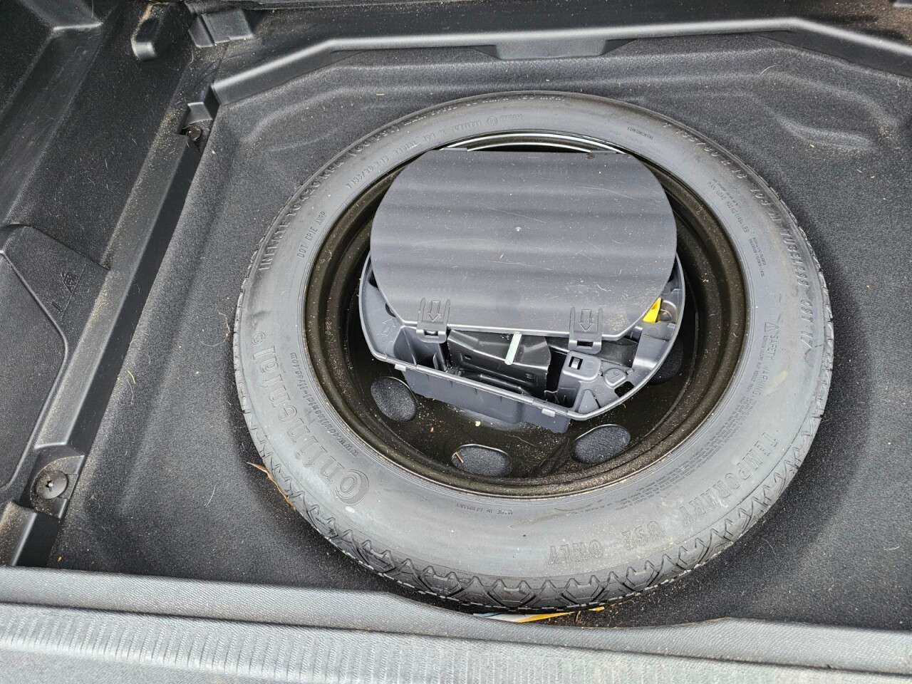 2017 PEUGEOT 3008 2017 PEUGEOT 3008