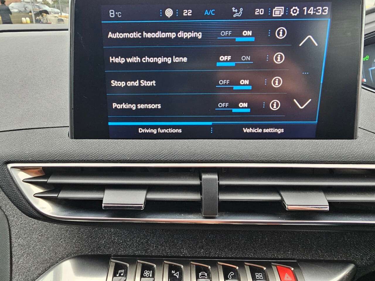 2017 PEUGEOT 3008 2017 PEUGEOT 3008