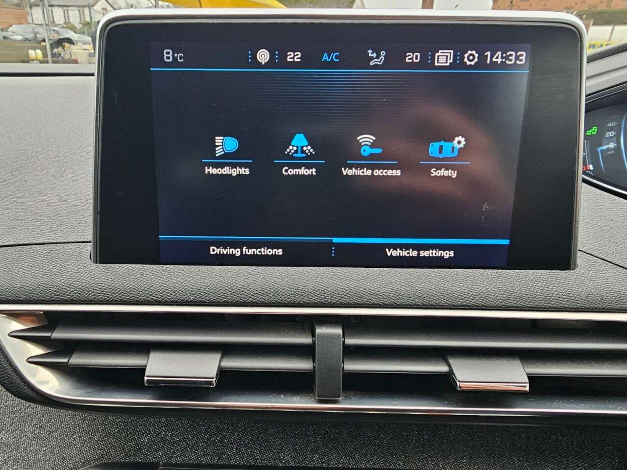 2017 PEUGEOT 3008 2017 PEUGEOT 3008