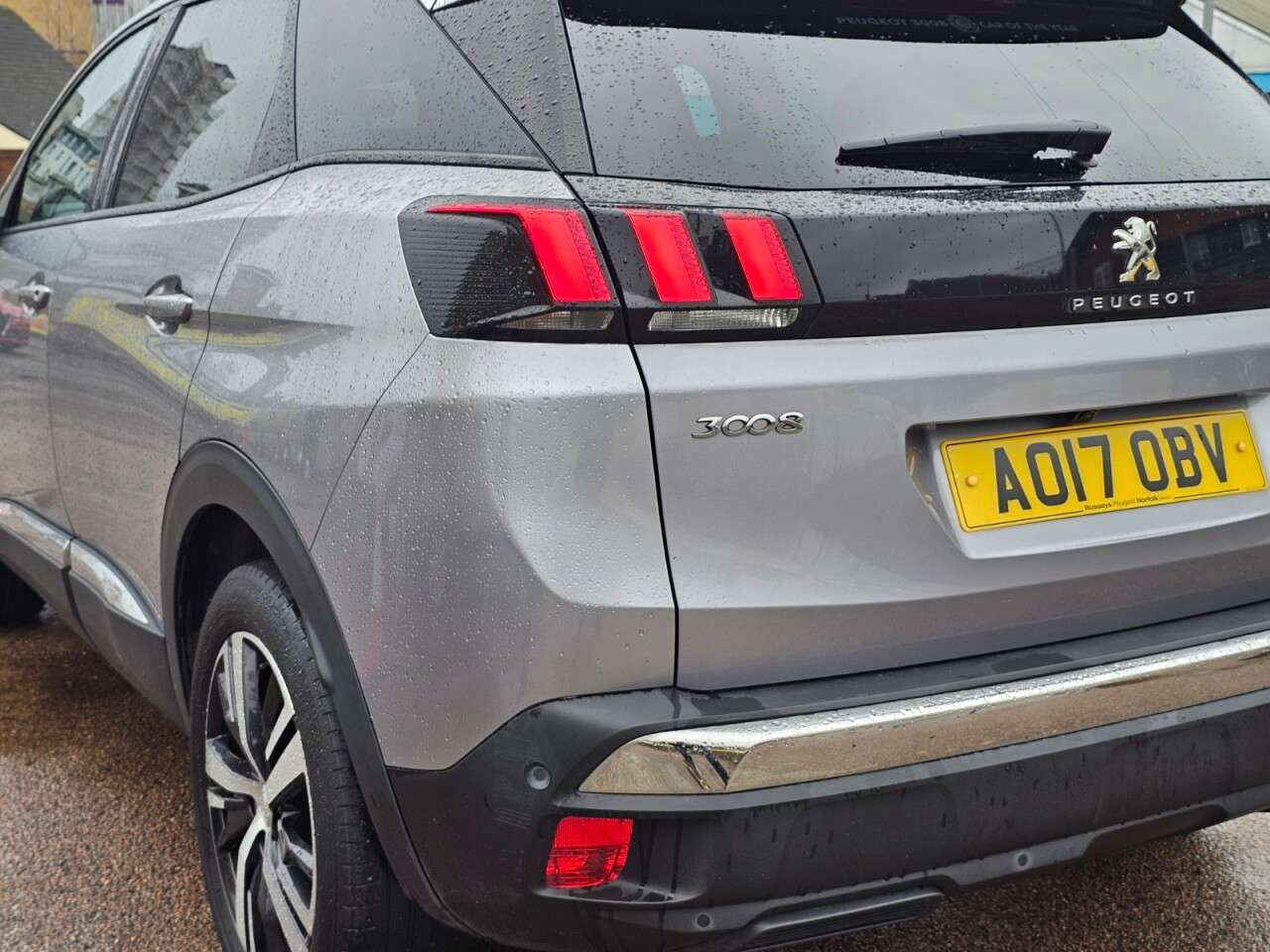 2017 PEUGEOT 3008 2017 PEUGEOT 3008