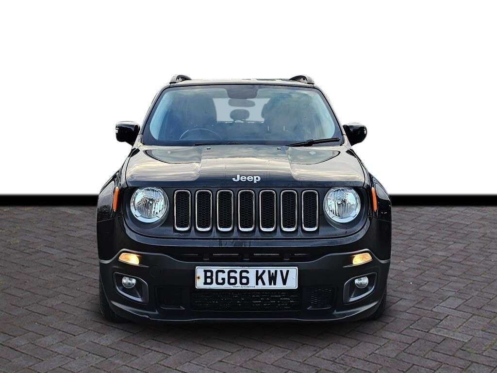 A 2016 JEEP RENEGADE 1.6 MultiJetII Longitude SUV 5dr Diesel Manual Euro 6 (s/s) (120 ps) 6 Mont A 2016 JEEP RENEGADE 1.6 MultiJetII Longitude SUV 5dr Diesel Manual Euro 6 (s/s) (120 ps) 6 Mont