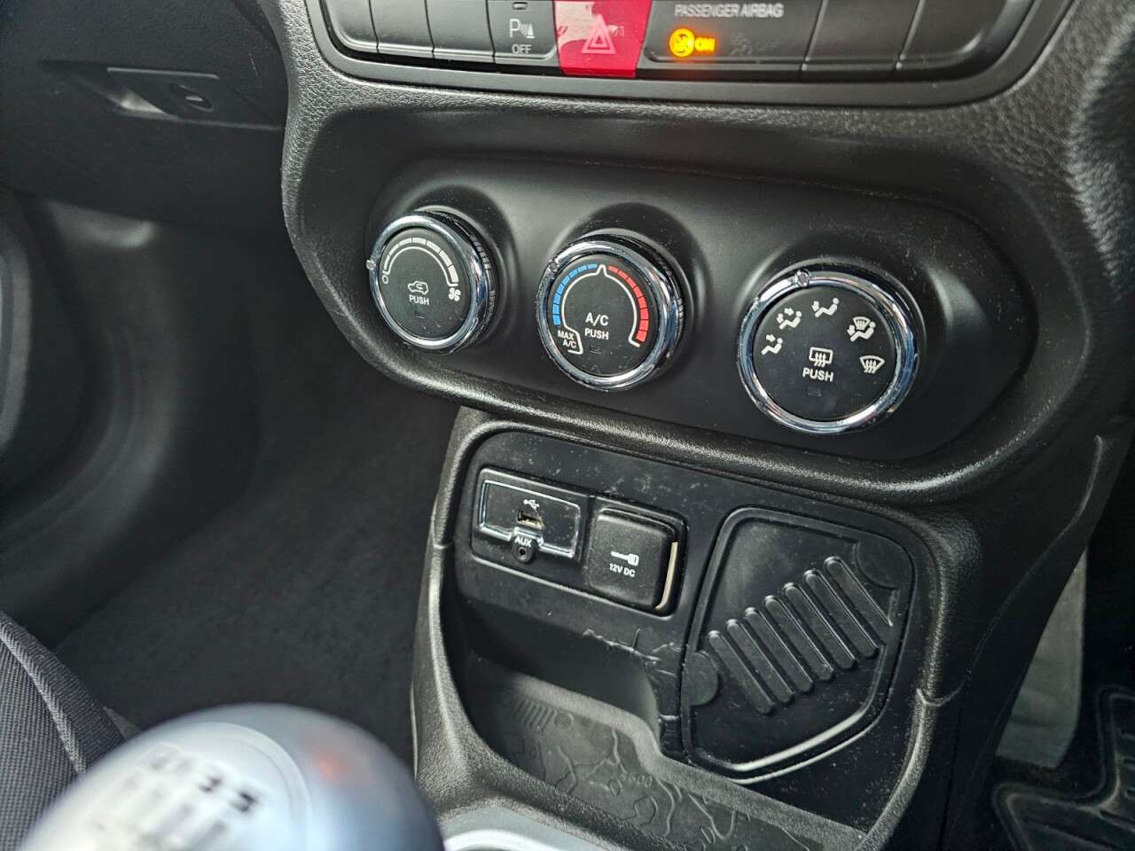 2016 JEEP RENEGADE 2016 JEEP RENEGADE