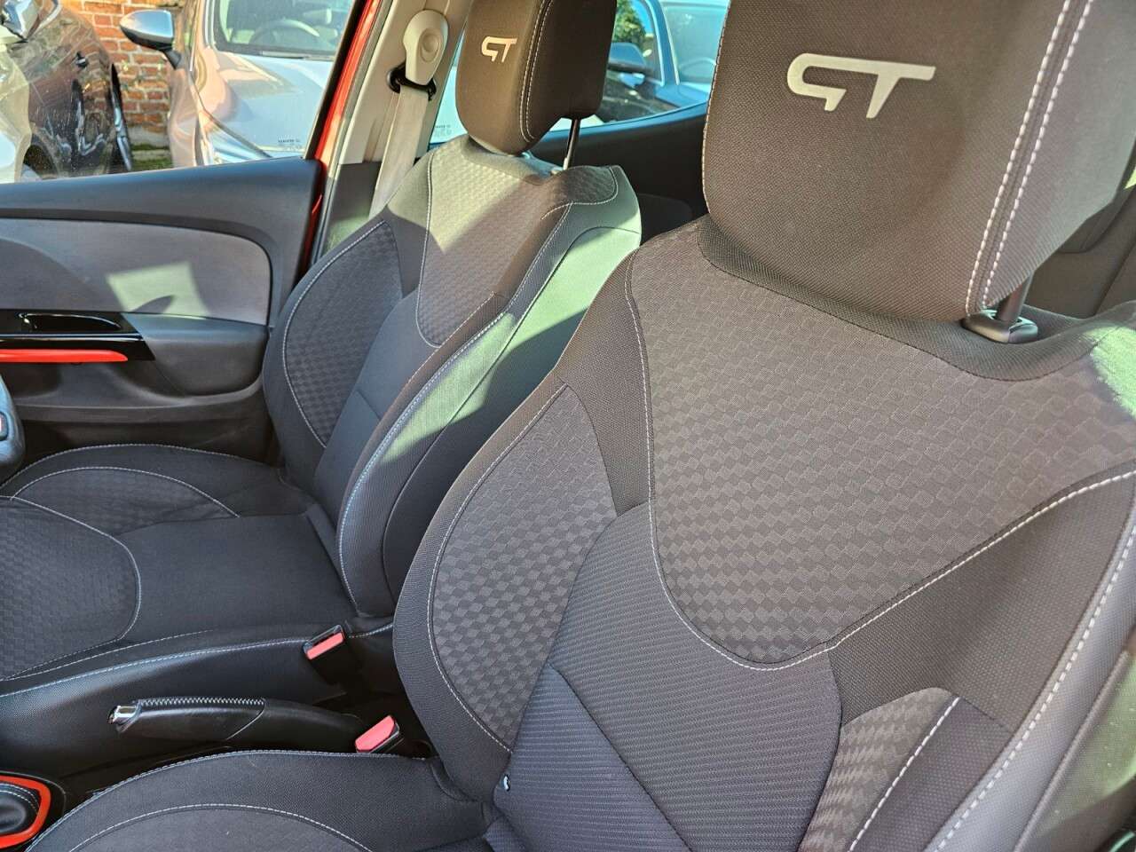 2014 RENAULT CLIO 2014 RENAULT CLIO