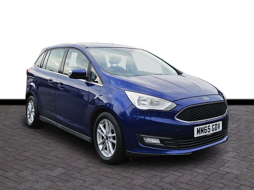 A 2015 FORD GRAND C-MAX 1.0T EcoBoost Zetec MPV 5dr Petrol Manual Euro 6 (s/s) (Nav) (100 ps) 6 mon A 2015 FORD GRAND C-MAX 1.0T EcoBoost Zetec MPV 5dr Petrol Manual Euro 6 (s/s) (Nav) (100 ps) 6 mon