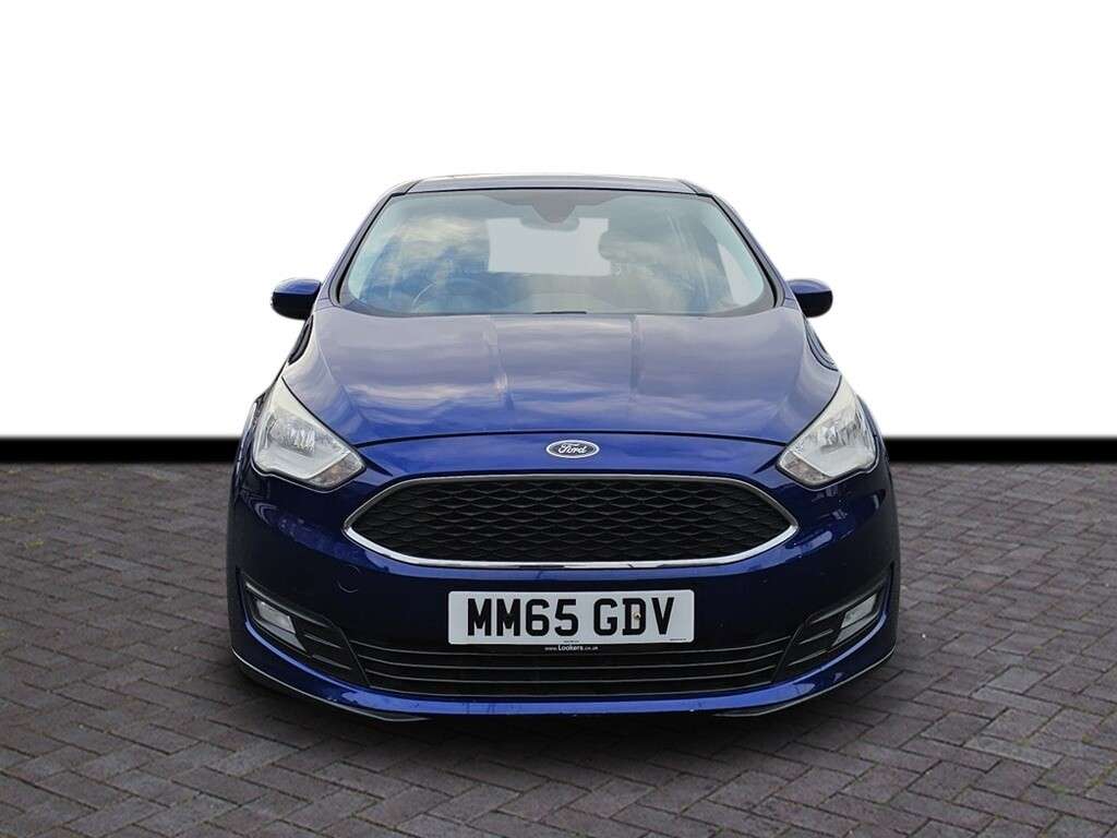 A 2015 FORD GRAND C-MAX 1.0T EcoBoost Zetec MPV 5dr Petrol Manual Euro 6 (s/s) (Nav) (100 ps) 6 mon A 2015 FORD GRAND C-MAX 1.0T EcoBoost Zetec MPV 5dr Petrol Manual Euro 6 (s/s) (Nav) (100 ps) 6 mon
