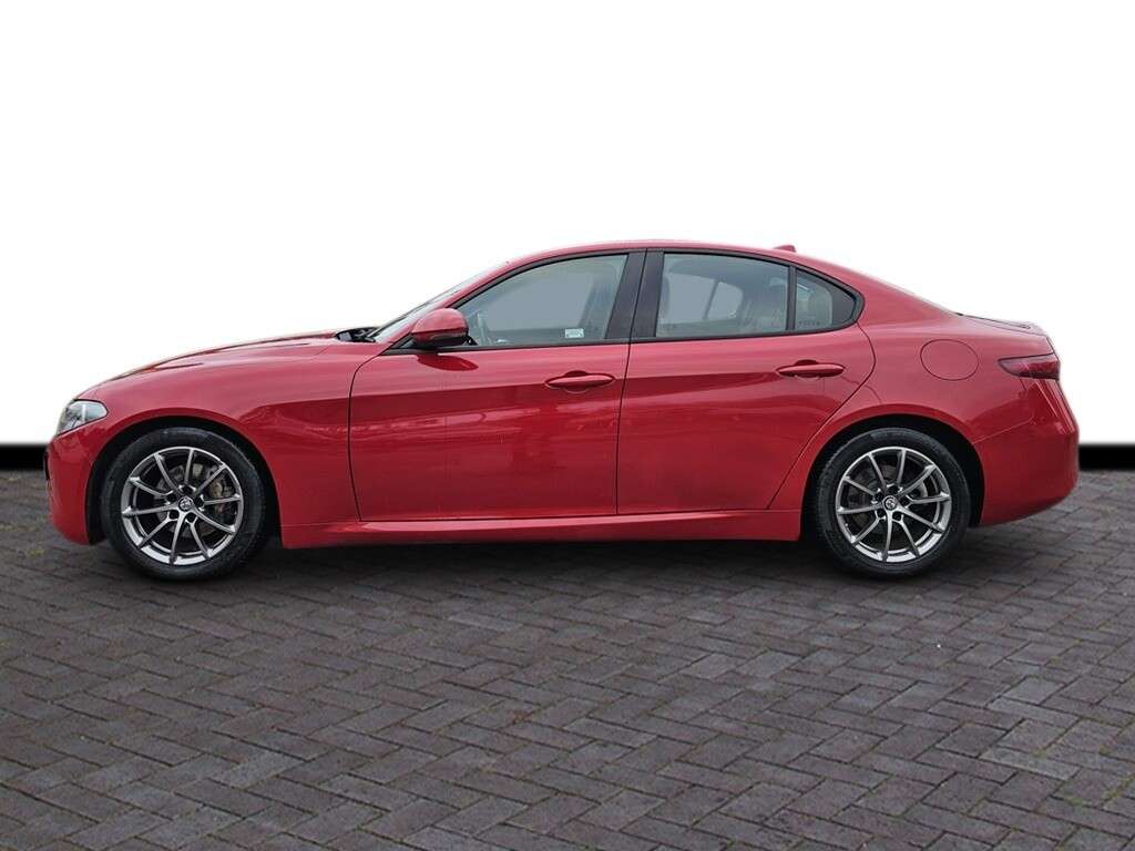 2017 ALFA ROMEO GIULIA 2017 ALFA ROMEO GIULIA