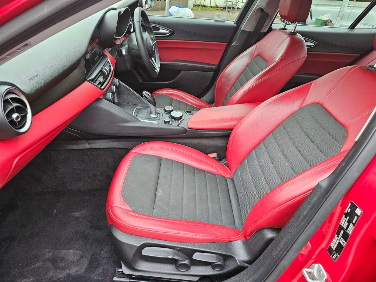 2017 ALFA ROMEO GIULIA 2017 ALFA ROMEO GIULIA