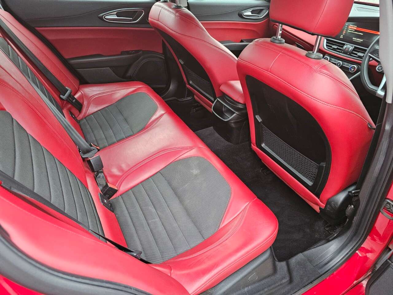 2017 ALFA ROMEO GIULIA 2017 ALFA ROMEO GIULIA