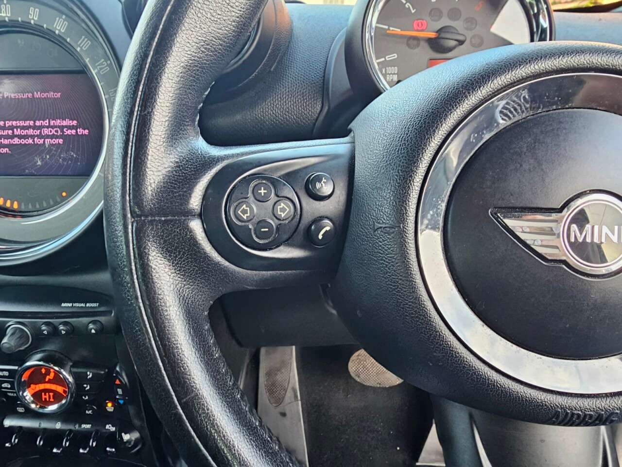 2014 MINI COUNTRYMAN 2014 MINI COUNTRYMAN