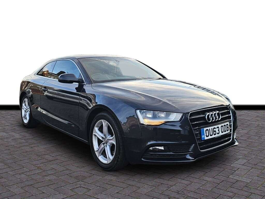 A 2013 AUDI A5 2.0 TDI SE Coupe 2dr Diesel Multitronic Euro 5 (s/s) (177 ps) 6 Months warr A 2013 AUDI A5 2.0 TDI SE Coupe 2dr Diesel Multitronic Euro 5 (s/s) (177 ps) 6 Months warr