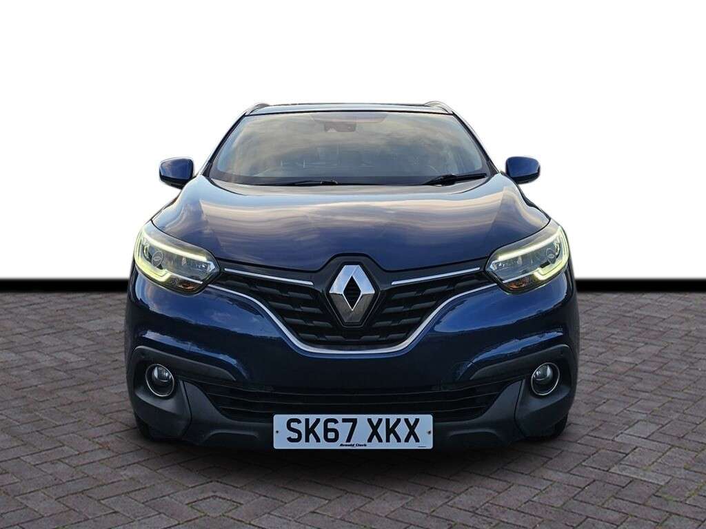 A 2017 RENAULT KADJAR 1.2 TCe Dynamique S Nav SUV 5dr Petrol Manual Euro 6 (s/s) (130 ps) 6 month A 2017 RENAULT KADJAR 1.2 TCe Dynamique S Nav SUV 5dr Petrol Manual Euro 6 (s/s) (130 ps) 6 month