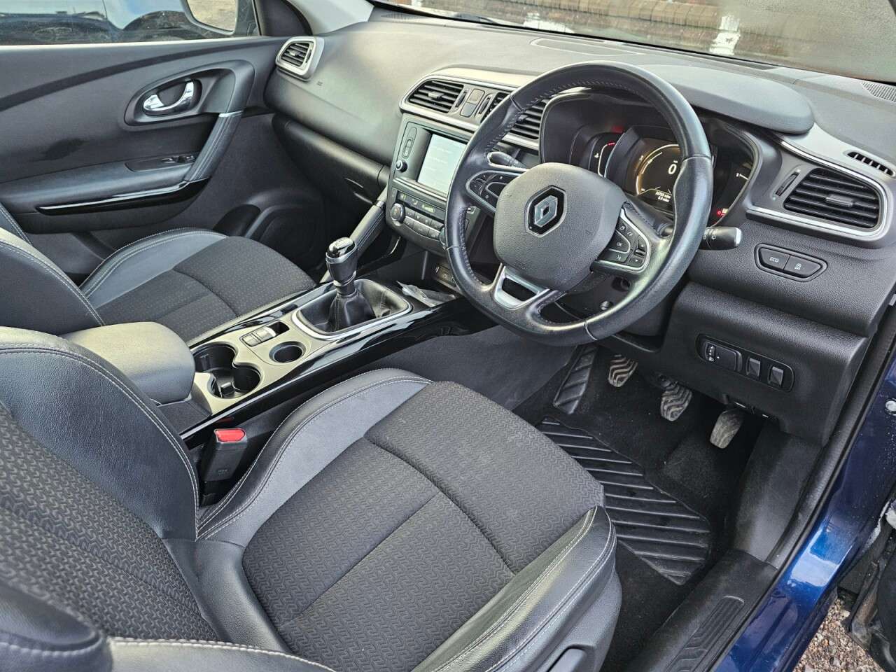 2017 RENAULT KADJAR 2017 RENAULT KADJAR